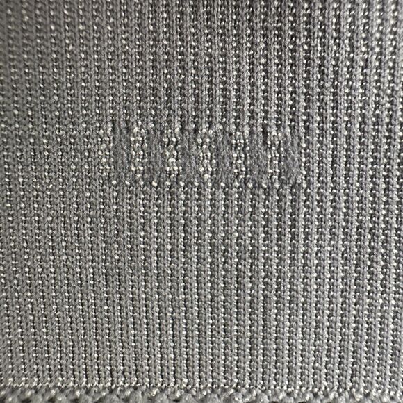 Lululemon Swiftly Breathe Top Womens 14 Long Sleeve Gray Silverescent Activewear - Picture 7 of 10